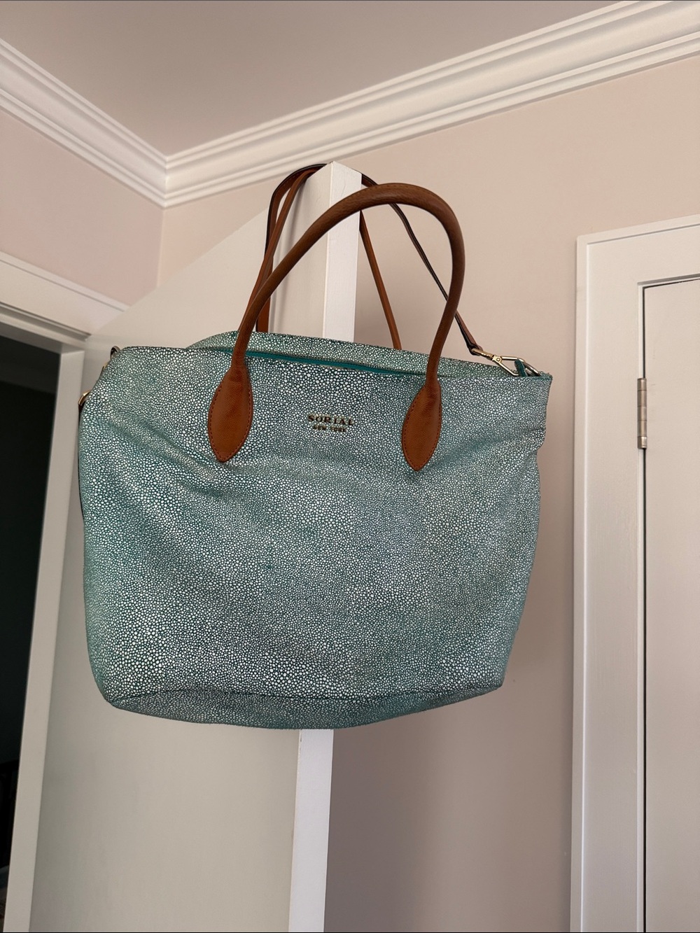 Sorial New York Seafoam Green Stingray Shagreen Pattern Tote 10”x16”x5”